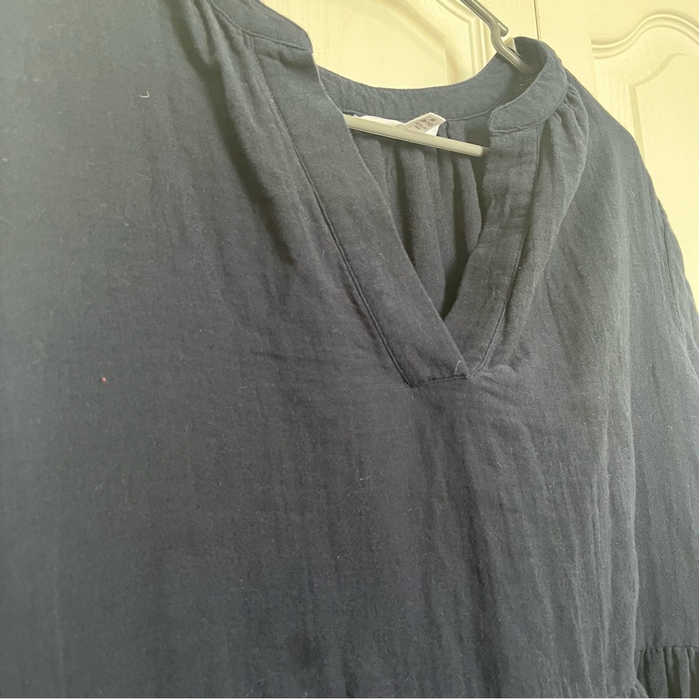 Navy Blue V-Neck Tiered Dress w/ Pockets - Picture 2 of 7